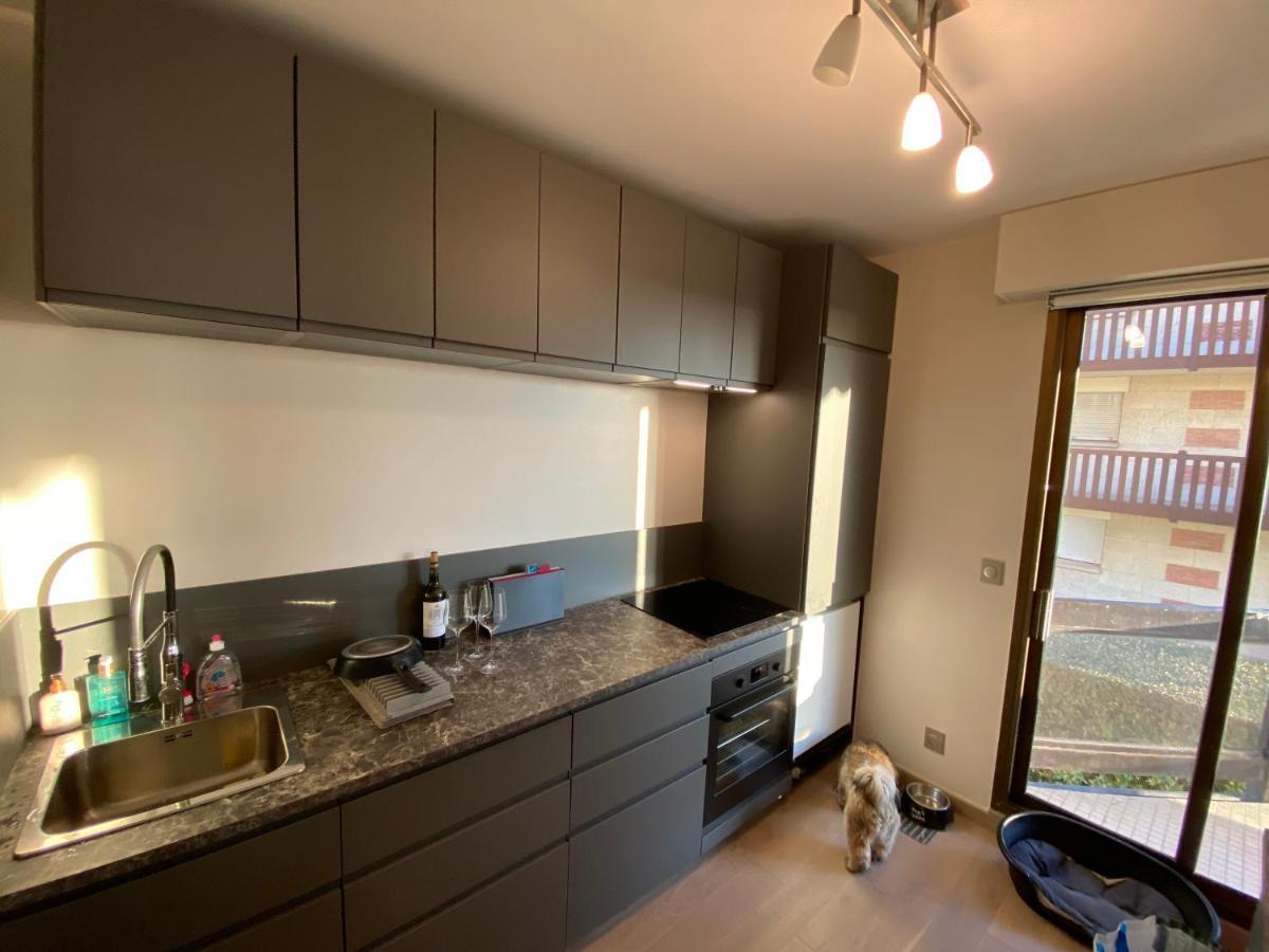 Апартаменты Magnifique Appart Standing Face Mer Centre A Pied Довиль Экстерьер фото